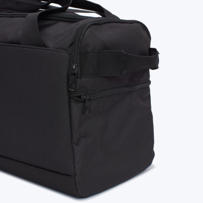 Сумка Puma Small Sports Bag 09115801, черная в Магазине Спорт - Пермь Сумка Puma Small Sports Bag 09115801, черная в Магазине Спорт - Пермь