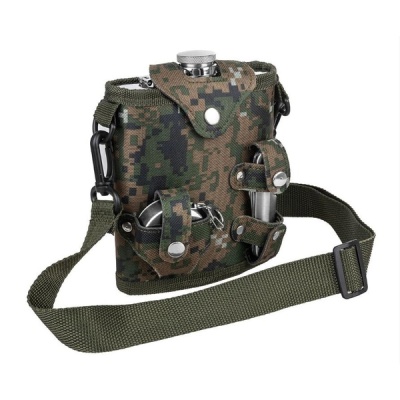 Набор GT (фляжка 540 мл + раскл.стакан + мультитул) GT-2023-PT-18D