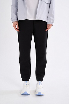 Брюки трикотажные укороченные ANTA TRN ESSENTIAL Knit Ankle Pants 862617320-1 черный