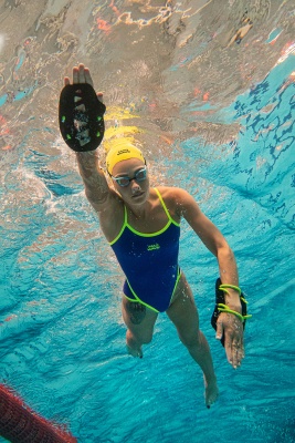 Лопатки для отработки техники гребка Mad Wave Grabber Forearm M0742 01 0 01W в магазине Спорт - Пермь