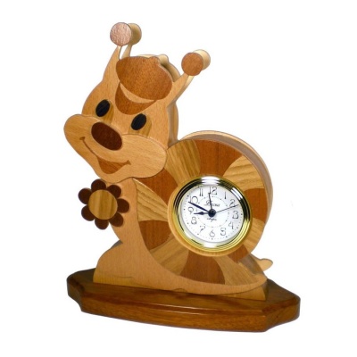 Настольные деревянные часы-будильник Весна НЧК-32 в магазине Спорт - Пермь