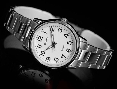 Наручные часы Casio LTP-1303D-7B в магазине Спорт - Пермь